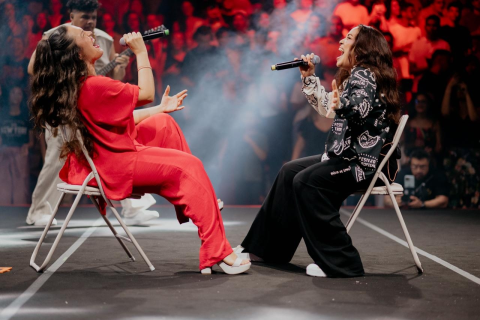 vídeo do grupo "Marcos Telles & Coletivo Candeiro" divide opiniões no novo lançamento "AUÊ" (a fé ganhou)